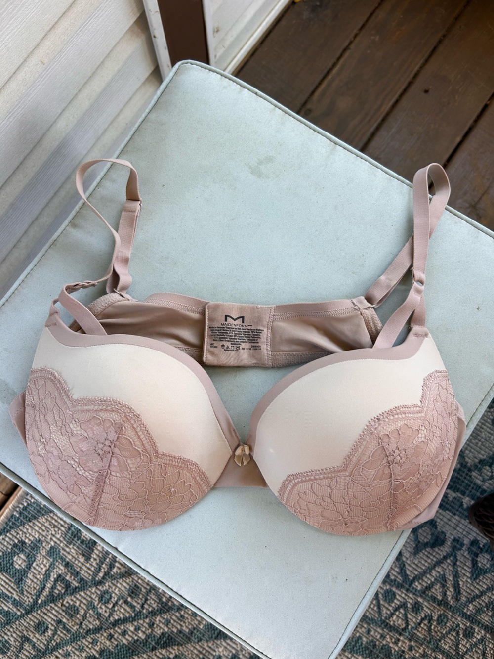Maidenform Blush Lace-Trim Push-Up Bra